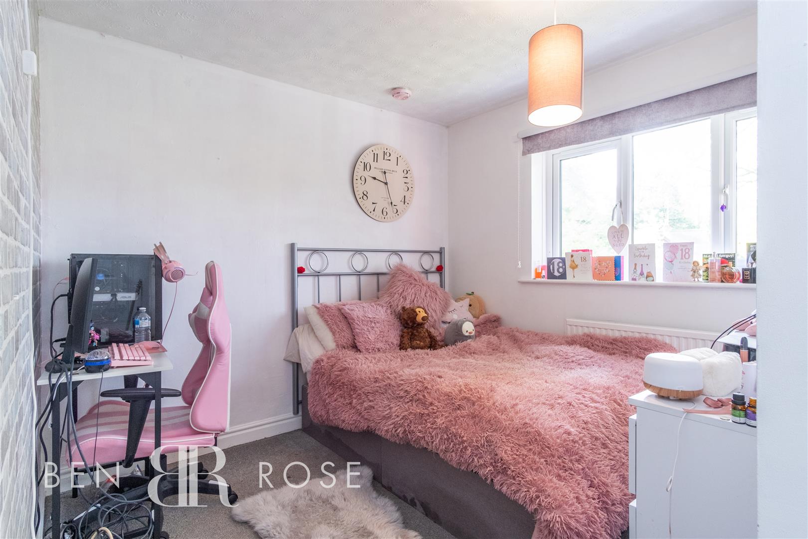 Ridge Way, Preston